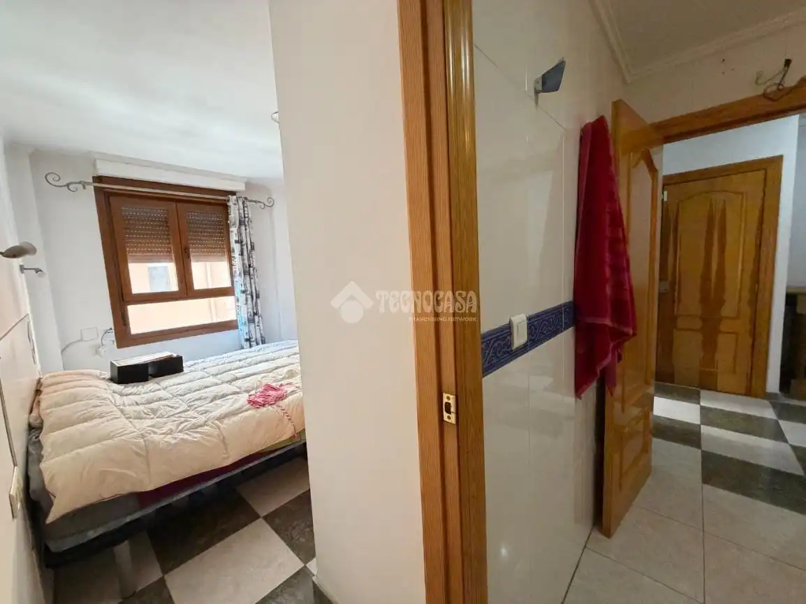 Habitación de Casa adosada en venta en Xirivella con Aire acondicionado
