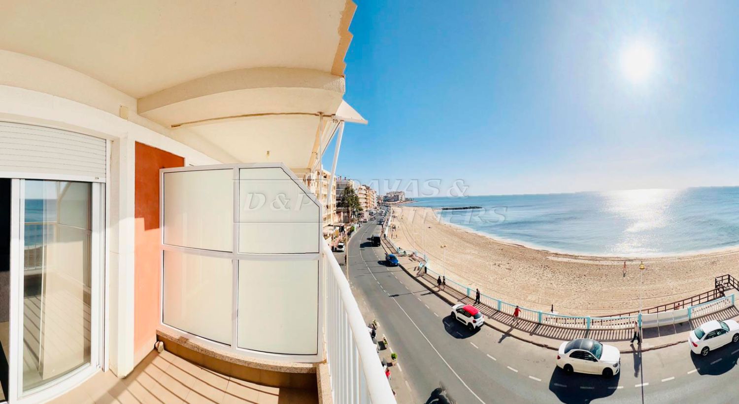 Habitación de Piso de alquiler en Torrevieja con Aire acondicionado, Terraza y Trastero