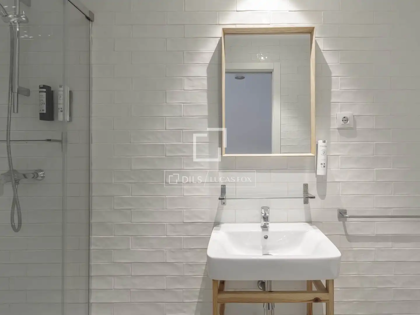 Bathroom of Flat for rent in Torredonjimeno  with Air Conditioner, Heating and Furnished