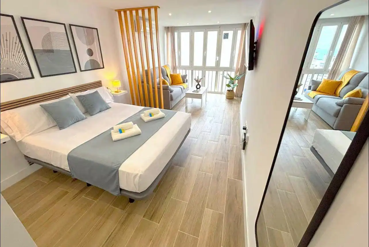 Schlafzimmer von Wohnung zum Verkauf in Torremolinos mit Klimaanlage