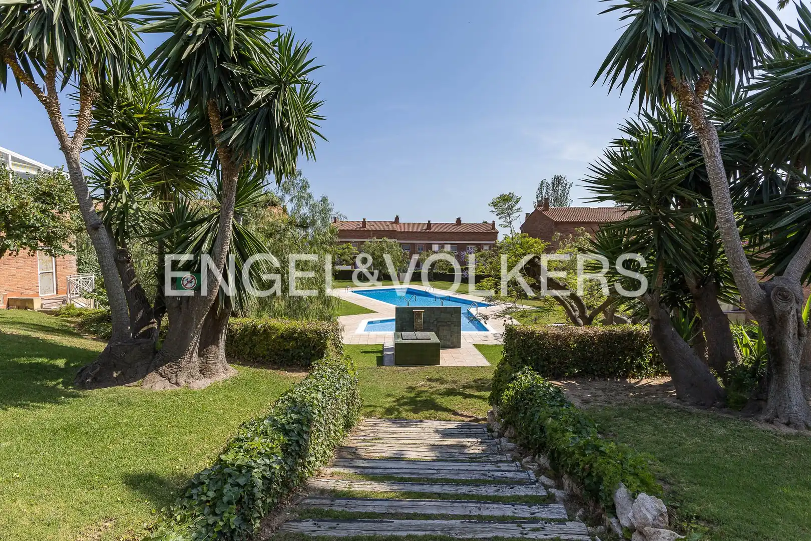Maison mitoyenne avec piscine à vendre à Nou Eixample Nord, imagen 8