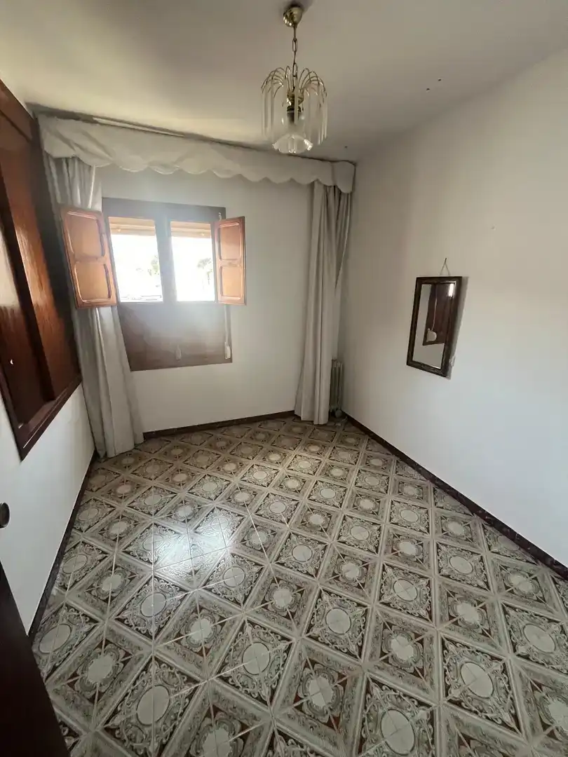 Casa adosada en venda en Villanueva de Algaidas amb Aire condicionat