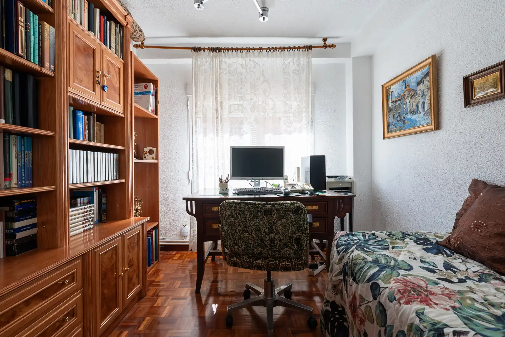 Bedroom of Flat for sale in Madrid  with Heating, Private garden and Terrace