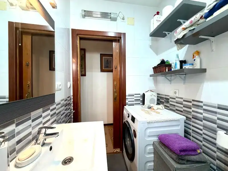 Cuina de Pis en venda en Madrid amb Calefacció i Moblat