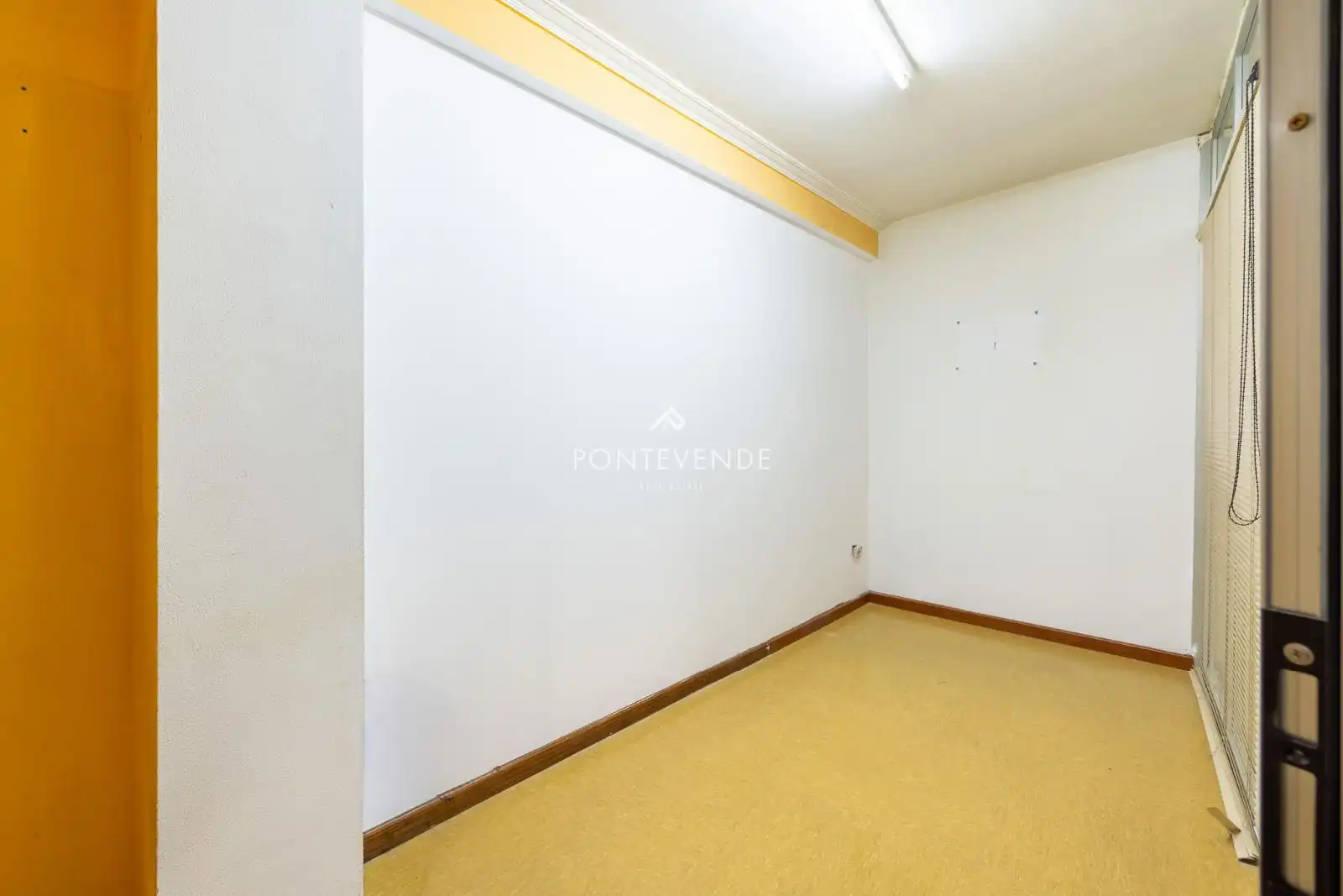 Bureau avec ascenseur à vendre à Zona de Plaza de Barcelos, imagen 9