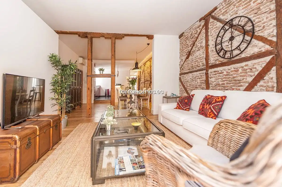 Sala de estar de Dúplex de alquiler en Madrid con Aire acondicionado, Calefacción y Amueblado