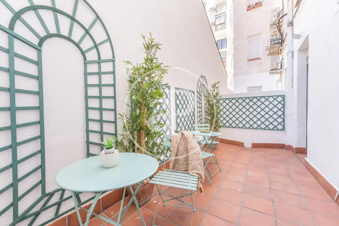 Terrace of Flat for rent in  Madrid Capital  with Air Conditioner, Heating and Private garden