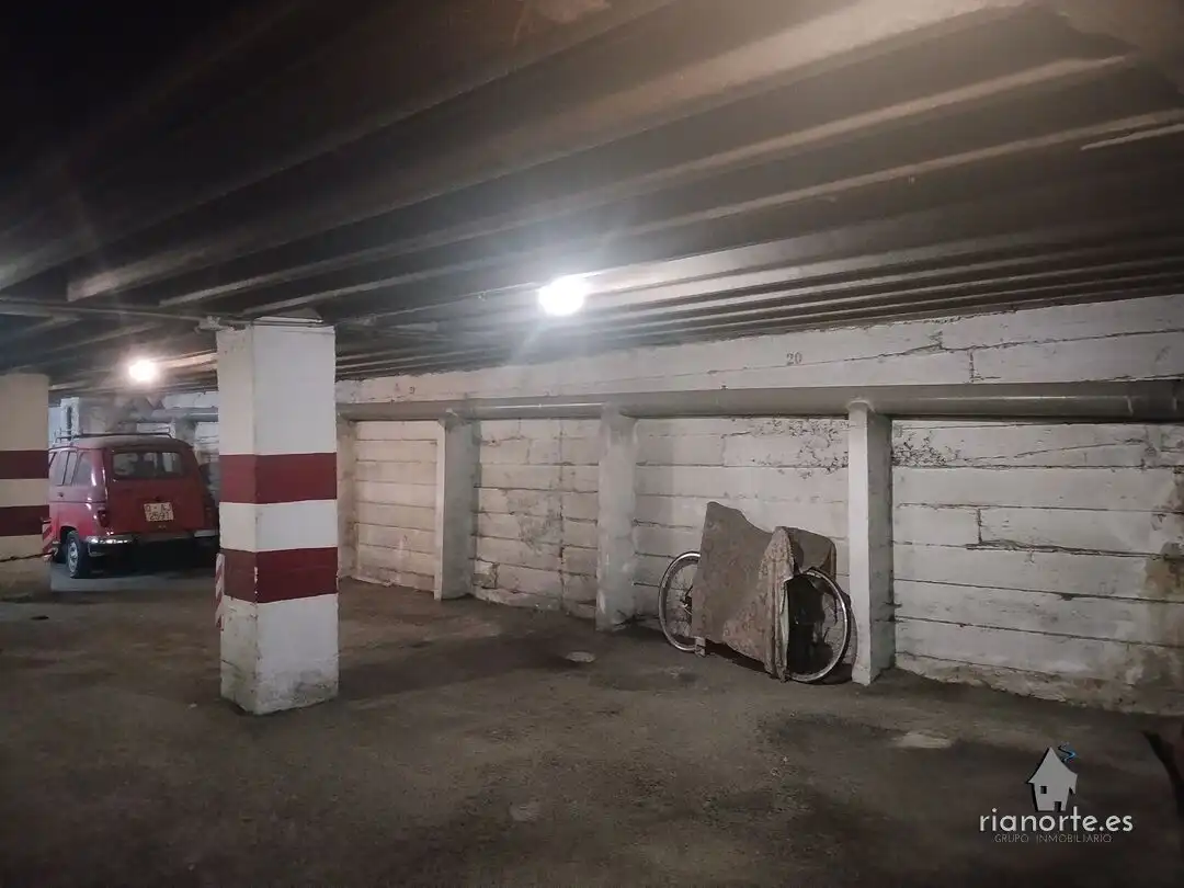Parcheggio in vendita a La Felguera, imagen 3