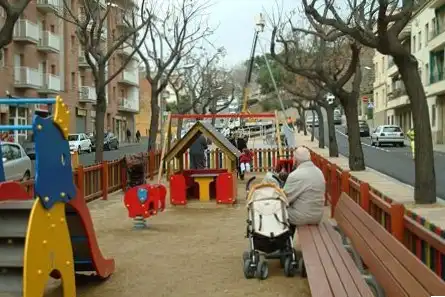 Flat with terrace for sale in Avinguda d'Amèrica