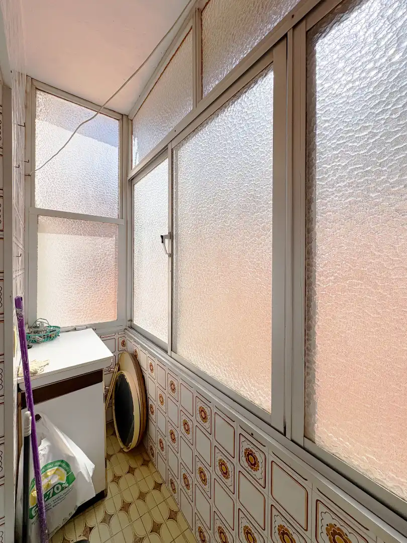 Außenansicht von Wohnung zum Verkauf in Alicante / Alacant mit Klimaanlage, Heizung und Möbliert