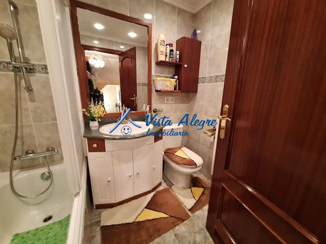 Baño de Casa adosada en venta en Casalarreina con Calefacción, Jardín privado y Parquet