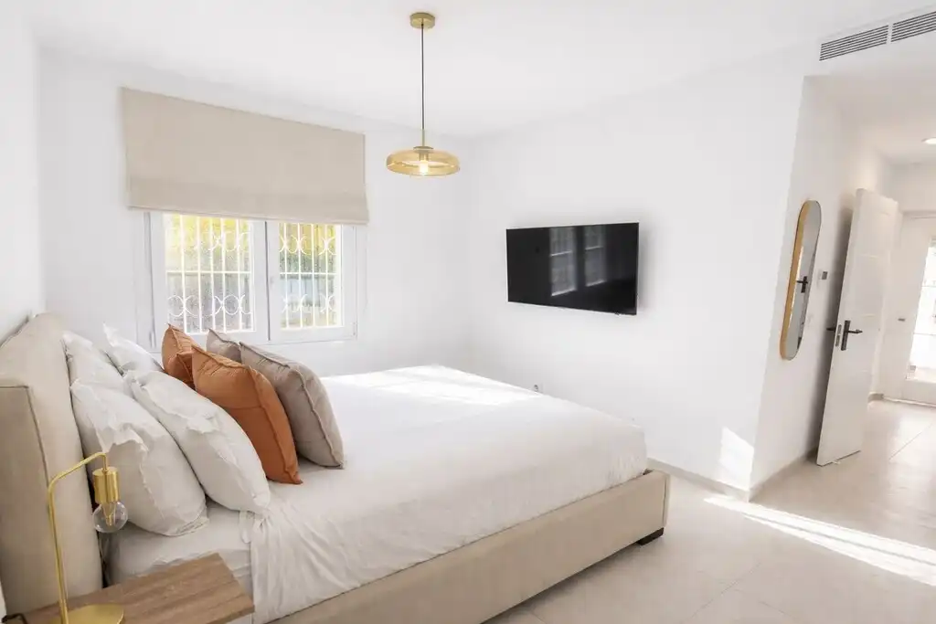 Habitación de Apartamento en venta en Calvià con Aire acondicionado, Jardín privado y Terraza