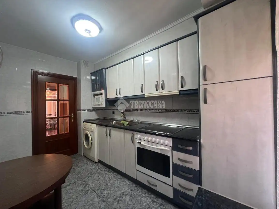 Cocina de Piso en venta en Zaragoza con Calefacción y Terraza