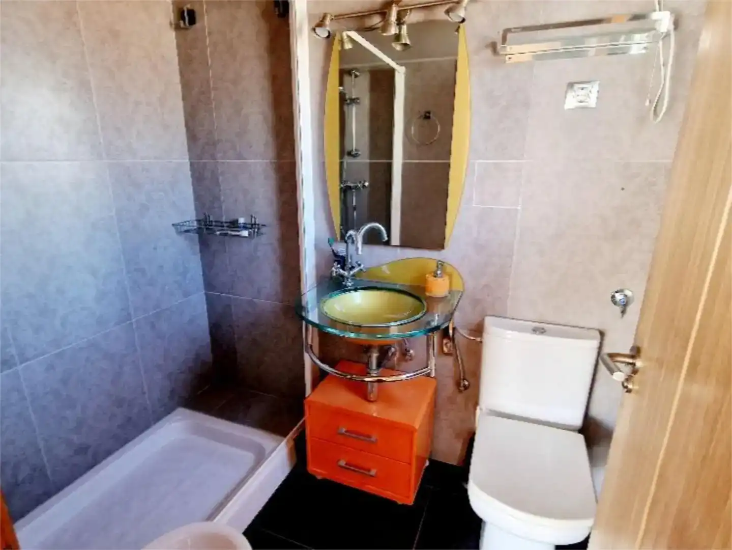 Bany de Casa o xalet en venda en Mazarrón amb Aire condicionat, Piscina i Balcó