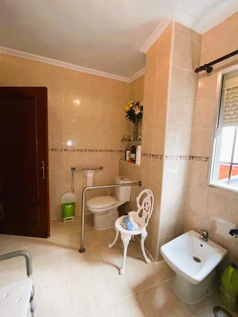 Bathroom of Detached homes for sale in Umbrete  with Air Conditioner, Terrace and Storage room