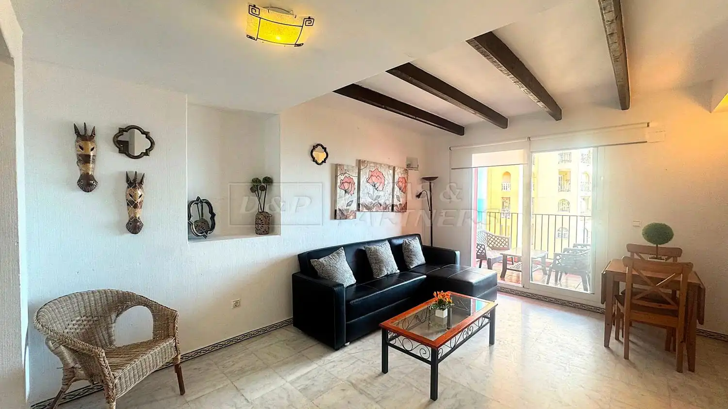 Piso con terraza en alquiler en Playa de los Locos, imagen 3