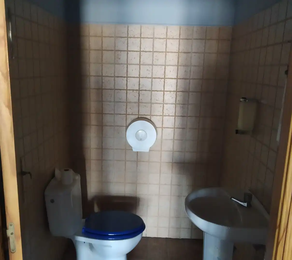 Badezimmer von Geschaftsraum zum Verkauf in Zafra mit Terrasse