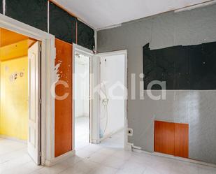 Bedroom of Flat for sale in  Madrid Capital