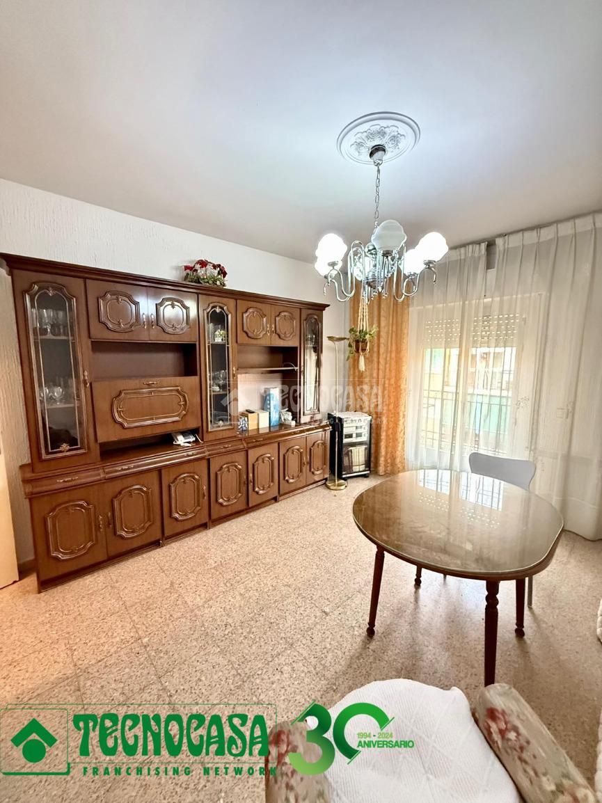 Living room of Flat for sale in  Toledo Capital