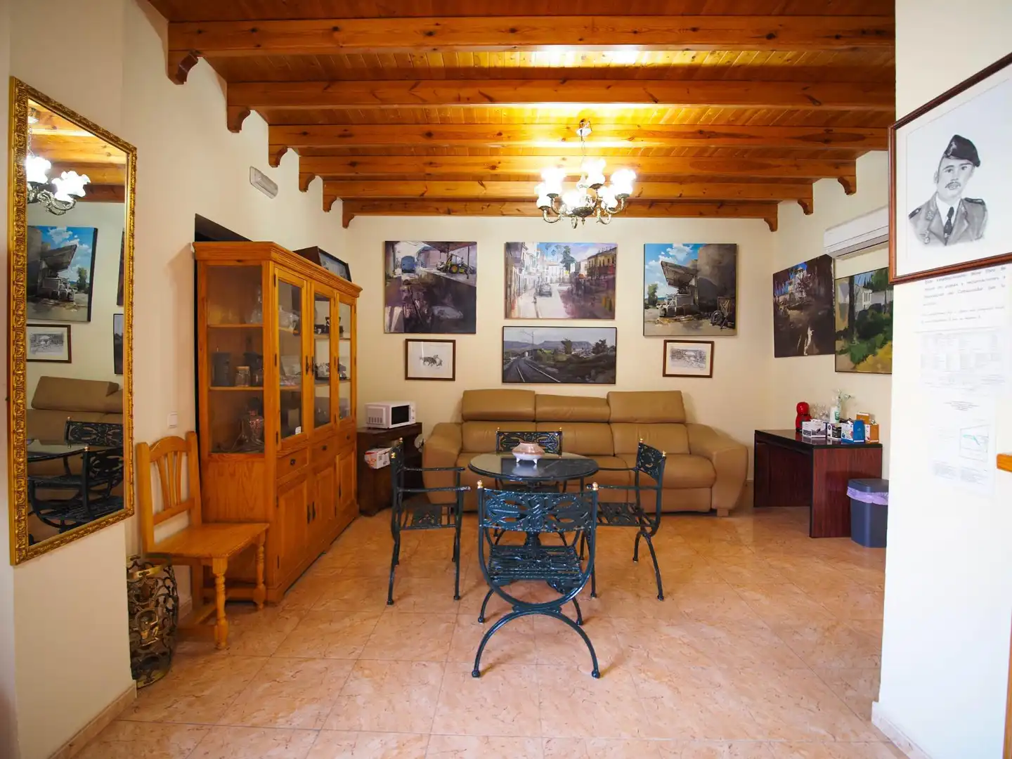 Wohnzimmer von Gebäude zum Verkauf in Pizarra