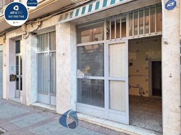 Local comercial de lloguer a Ronda de los Cuarteles