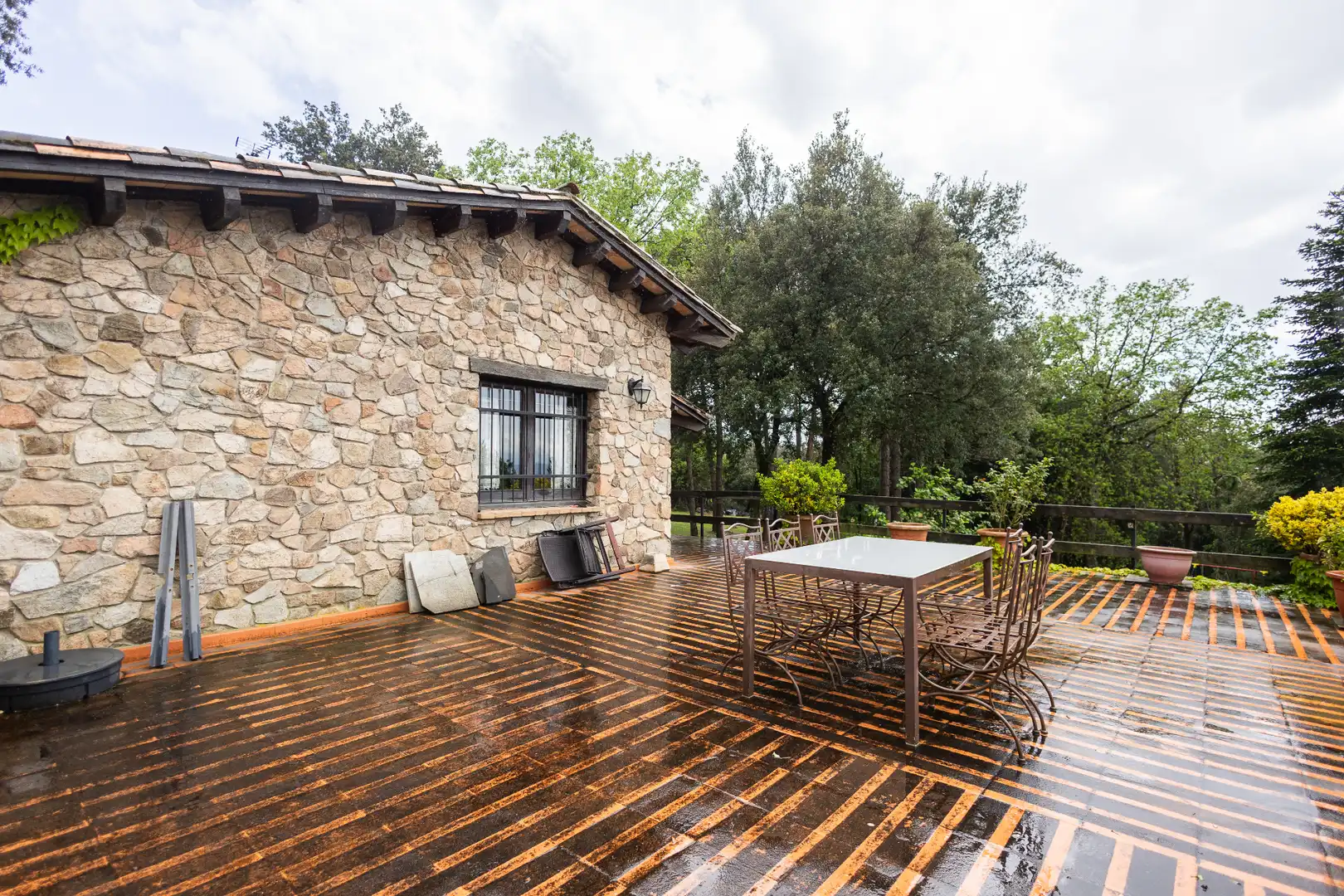 Terraza de Finca rústica en venta en L'Esquirol con Calefacción, Jardín privado y Terraza
