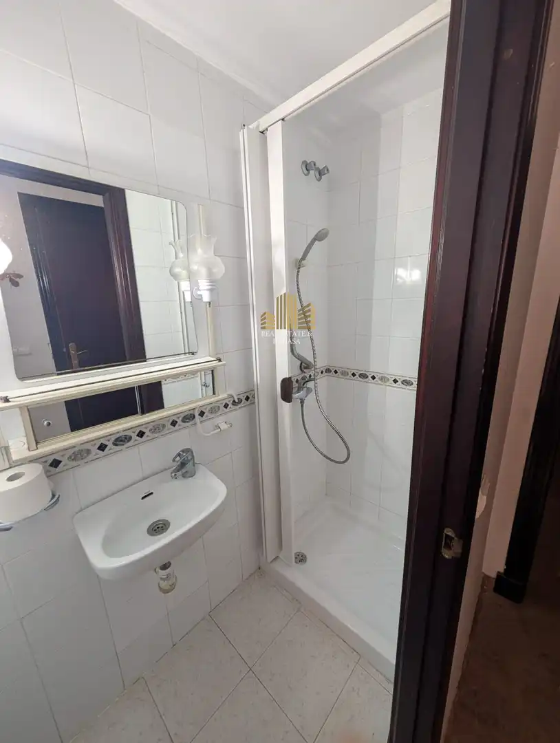 Bany de Casa o xalet en venda en Alcalá de Guadaira amb Terrassa i Traster