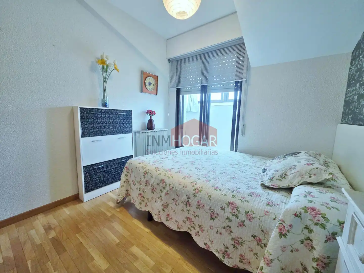 Habitación de Piso en venta en Ávila con Calefacción, Parquet y Trastero
