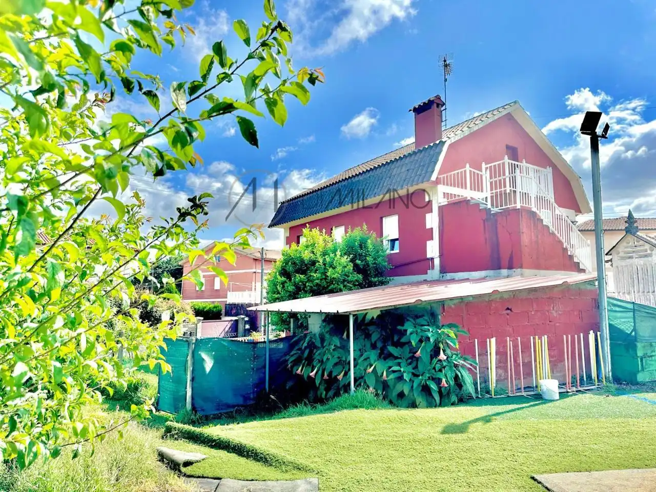 Vista exterior de Casa o chalet en venta en Vigo  con Calefacción, Jardín privado y Trastero