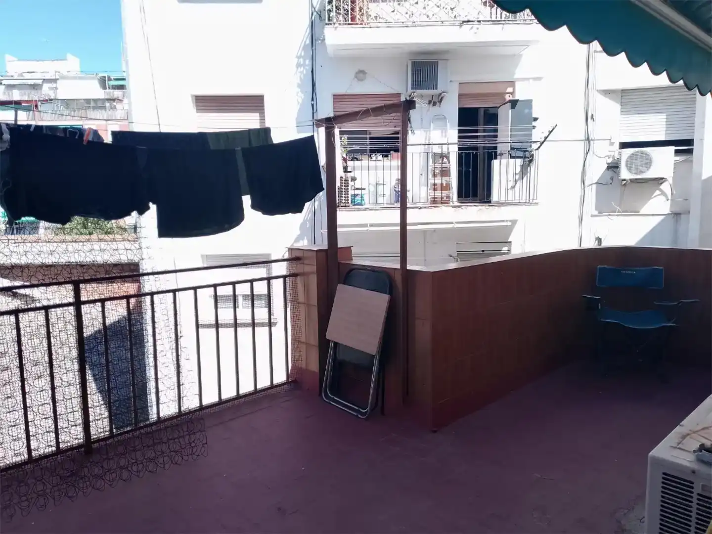 Terraza de Ático para compartir en Barcelona con Aire acondicionado, Amueblado y Lavadora