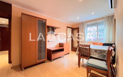 Flat for sale in  Barcelona Capital  with Heating