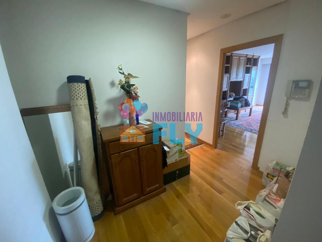 Piso en venta en Ourense Capital  con Calefacción, Terraza y Trastero