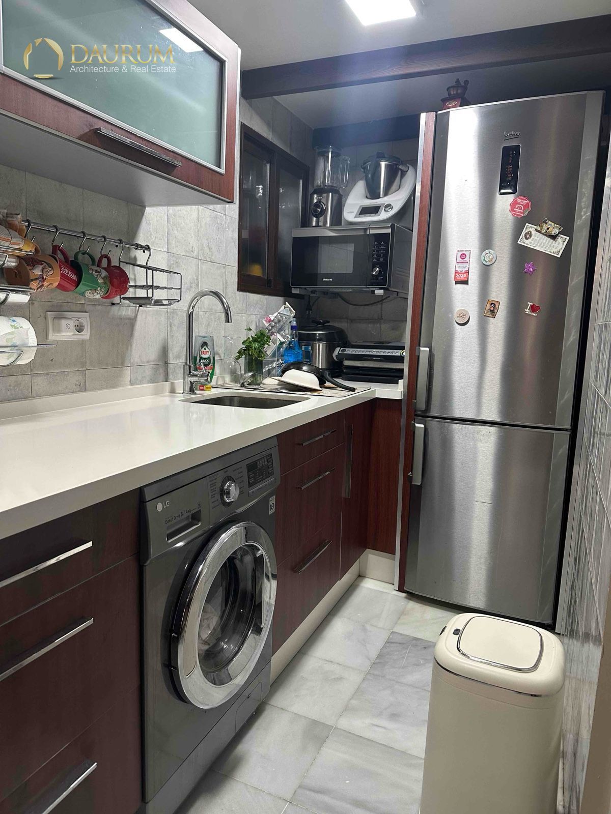 Cuina de Pis en venda en  Sevilla Capital amb Aire condicionat, Calefacció i Traster