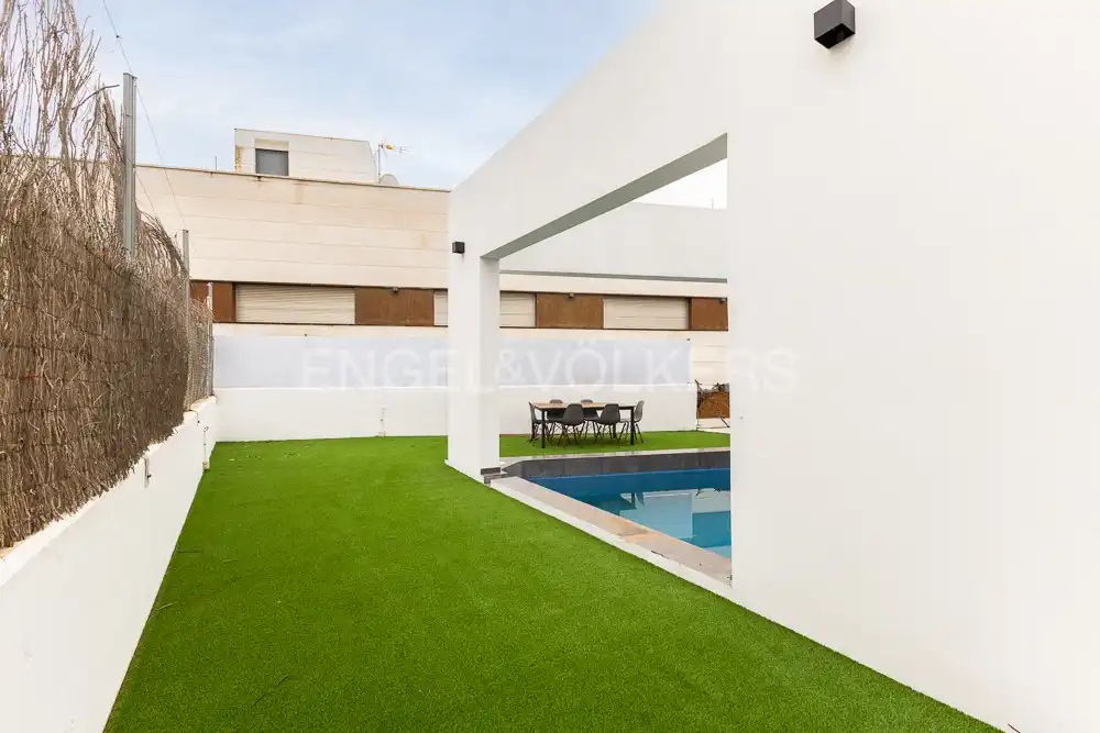 Maison avec piscine à louer à Carrer Sèquia de Mestalla, imagen 45