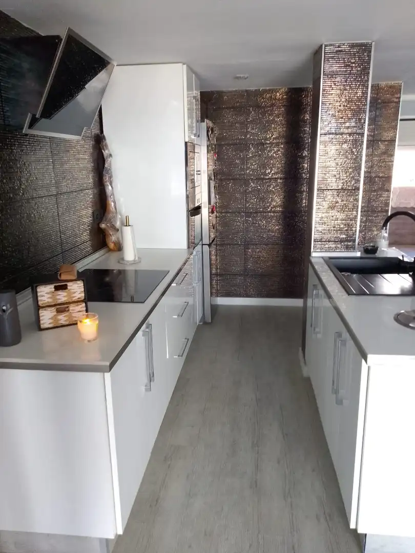 Kitchen of Flat for sale in Sevilla  with Air Conditioner and Terrace