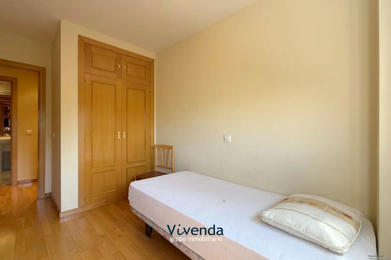 Bedroom of Flat for sale in Madrid  with Air Conditioner, Heating and Storage room