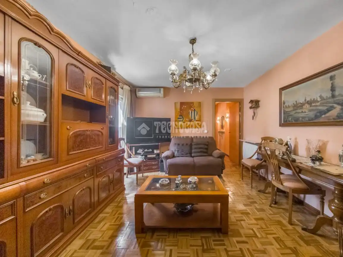 Sala de estar de Piso en venta en Madrid con Aire acondicionado, Calefacción y Balcón
