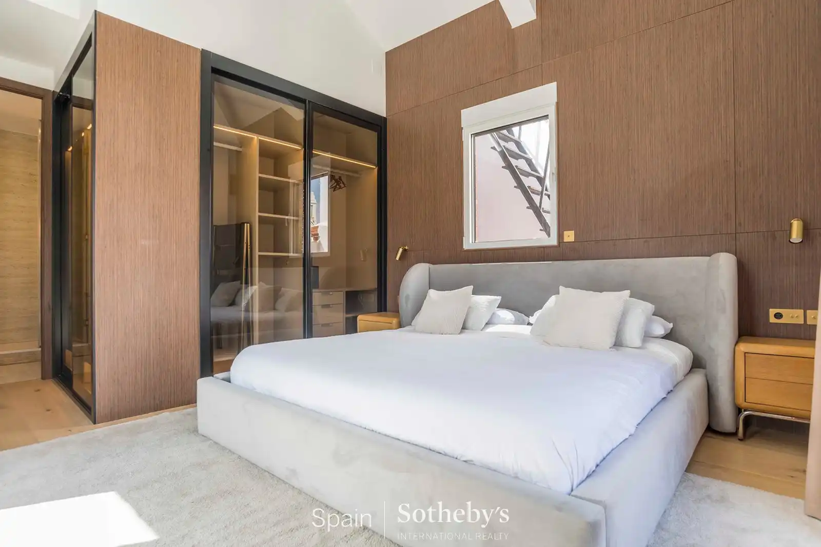 Ático con ascensor en venta en C. de Jovellanos, imagen 33
