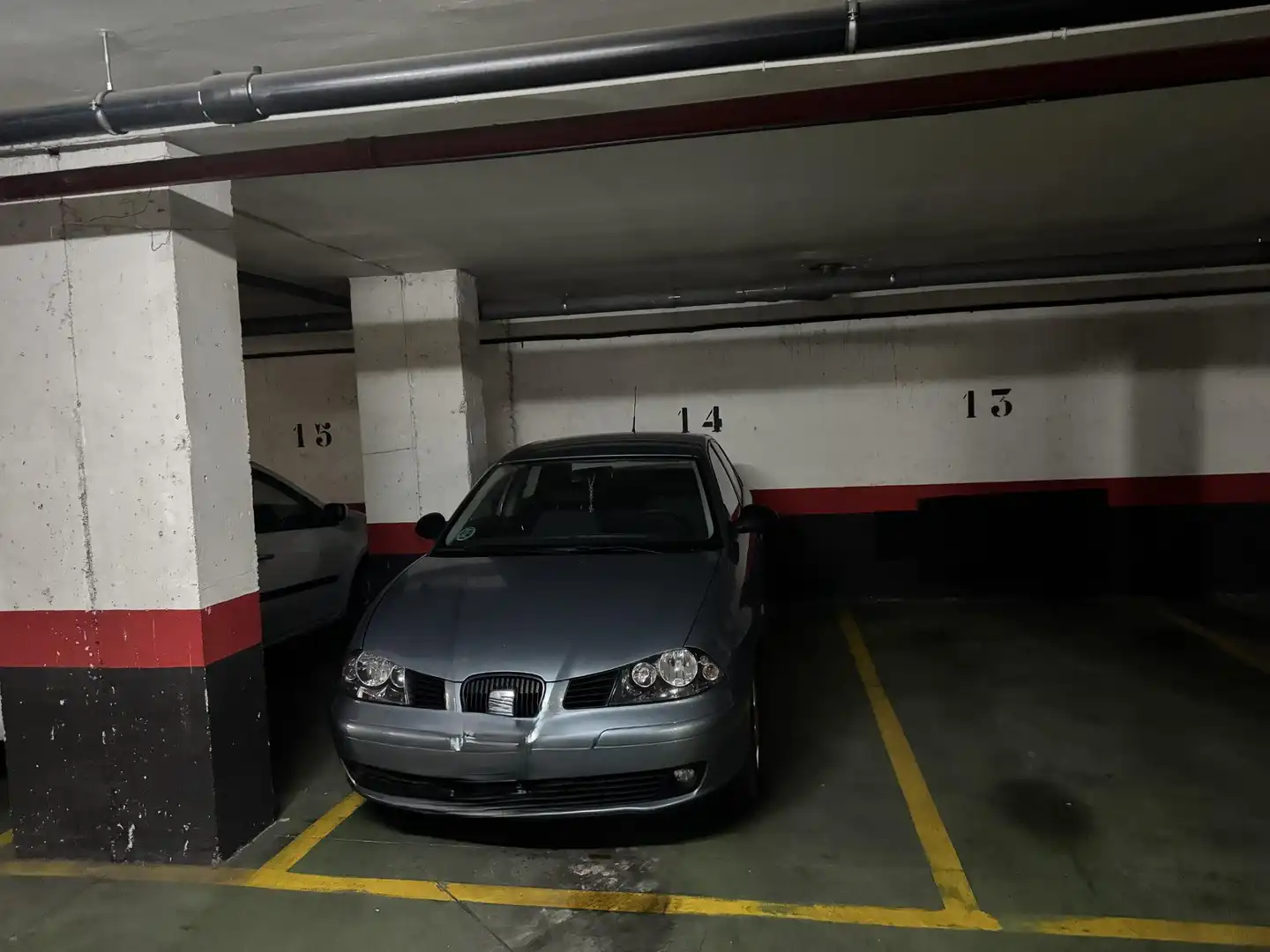 Aparcament de Pis en venda en Getafe amb Calefacció, Jardí privat i Parquet