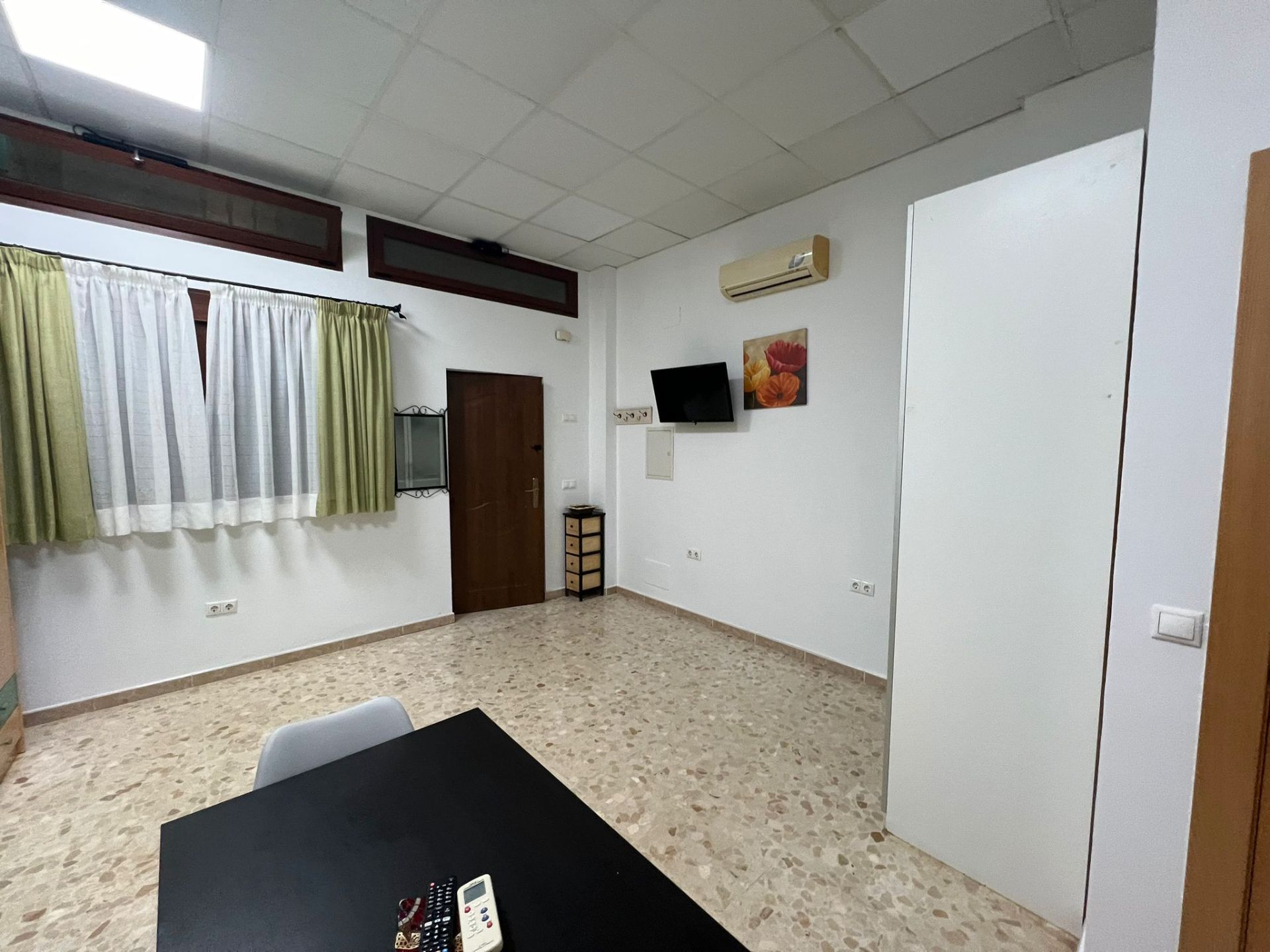 Estudio de alquiler en Málaga Capital con Aire acondicionado y Amueblado