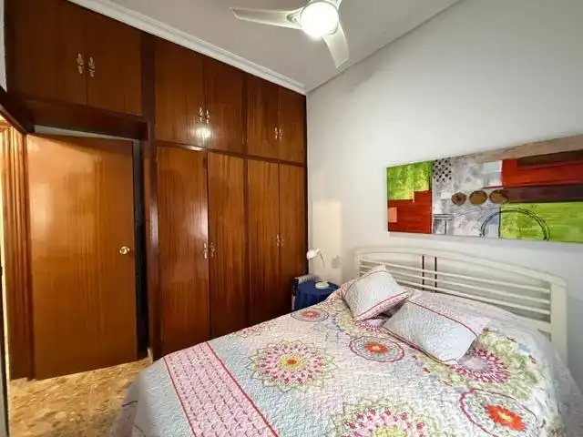 Habitación de Apartamento en venta en Murcia con Aire acondicionado, Calefacción y Jardín privado