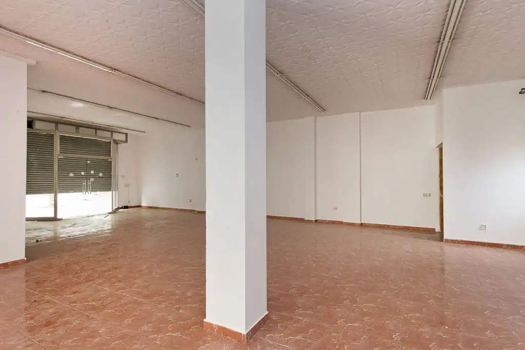 Business premises for sale in C/ Àngel Gimerà, imagen 12