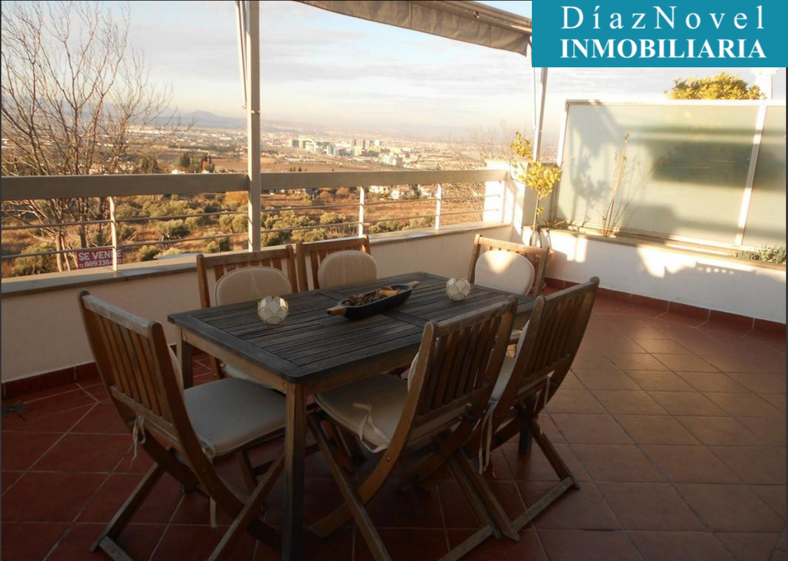 Terrassa de Casa adosada de lloguer en  Granada Capital amb Aire condicionat, Calefacció i Parquet