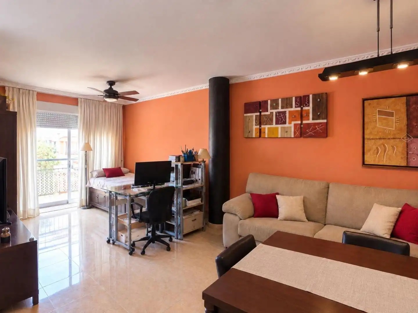 Wohnzimmer von Wohnung zum Verkauf in Marbella mit Klimaanlage, Terrasse und Balkon