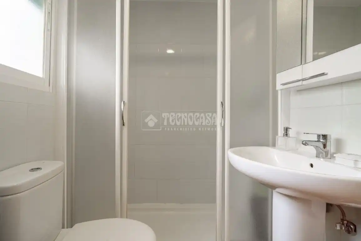 Baño de Piso en venta en Granada