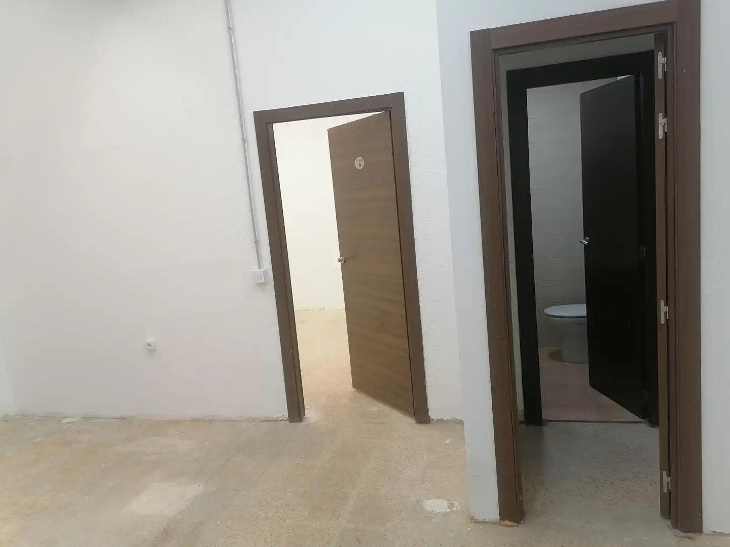 Local de alquiler en Cornellà de Llobregat con Aire acondicionado
