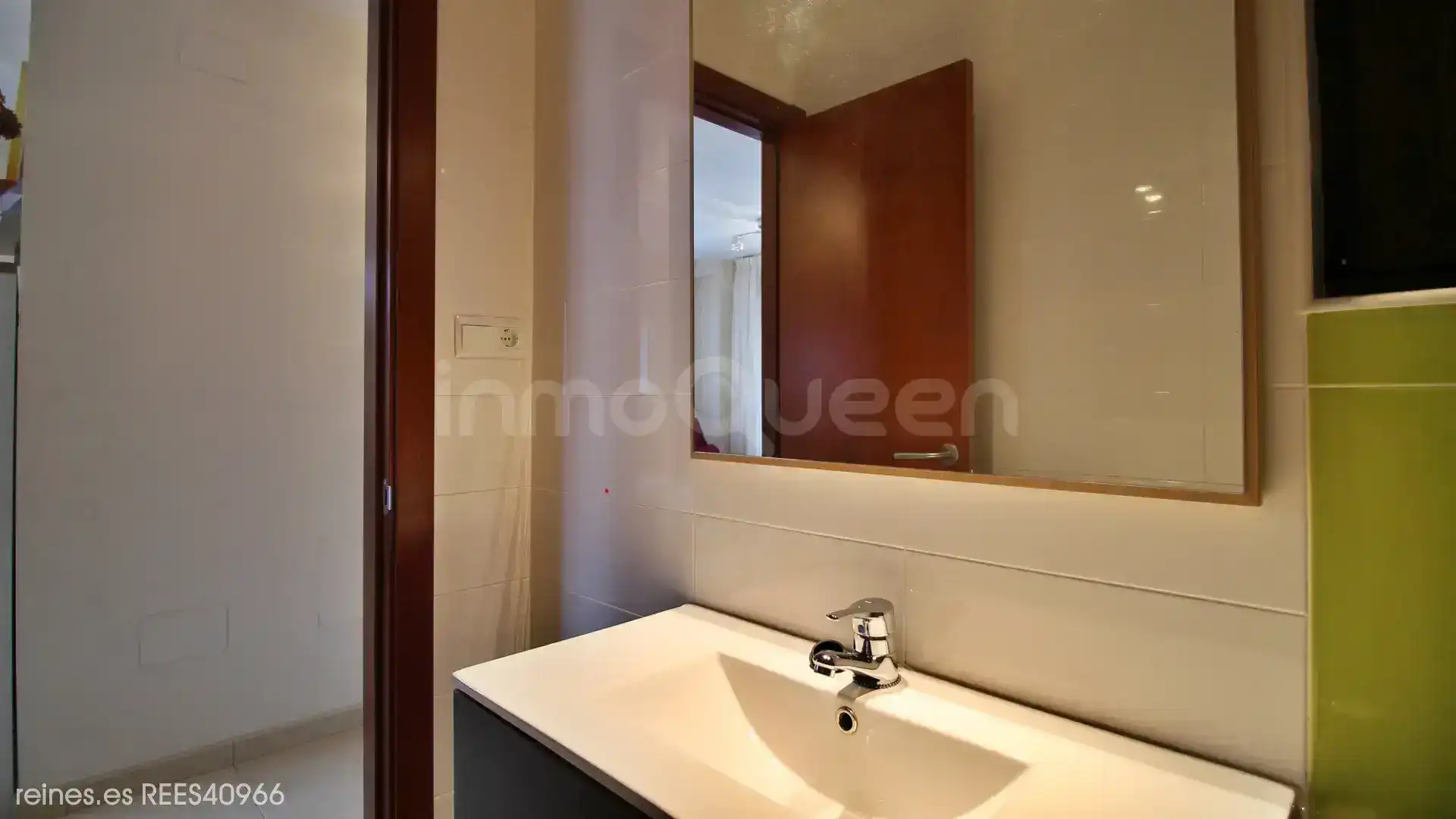 Baño de Casa adosada en venta en Val de San Vicente , Cantabria