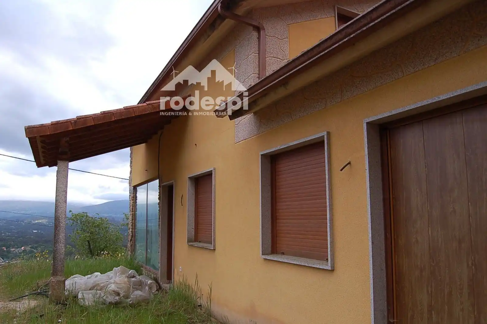 Vista exterior de Casa o chalet en venta en Ponteareas