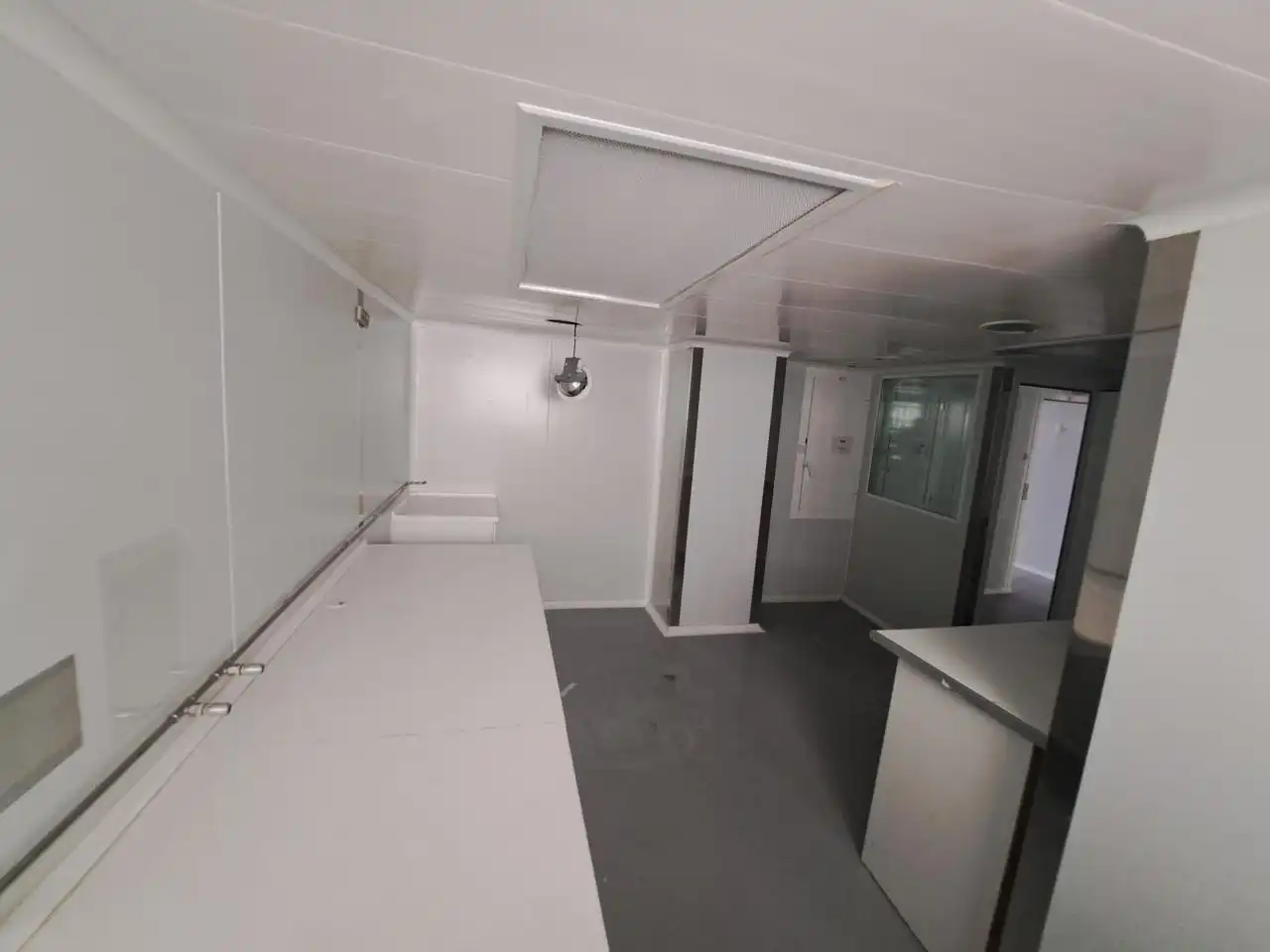 Cocina de Local en venta en Zaragoza
