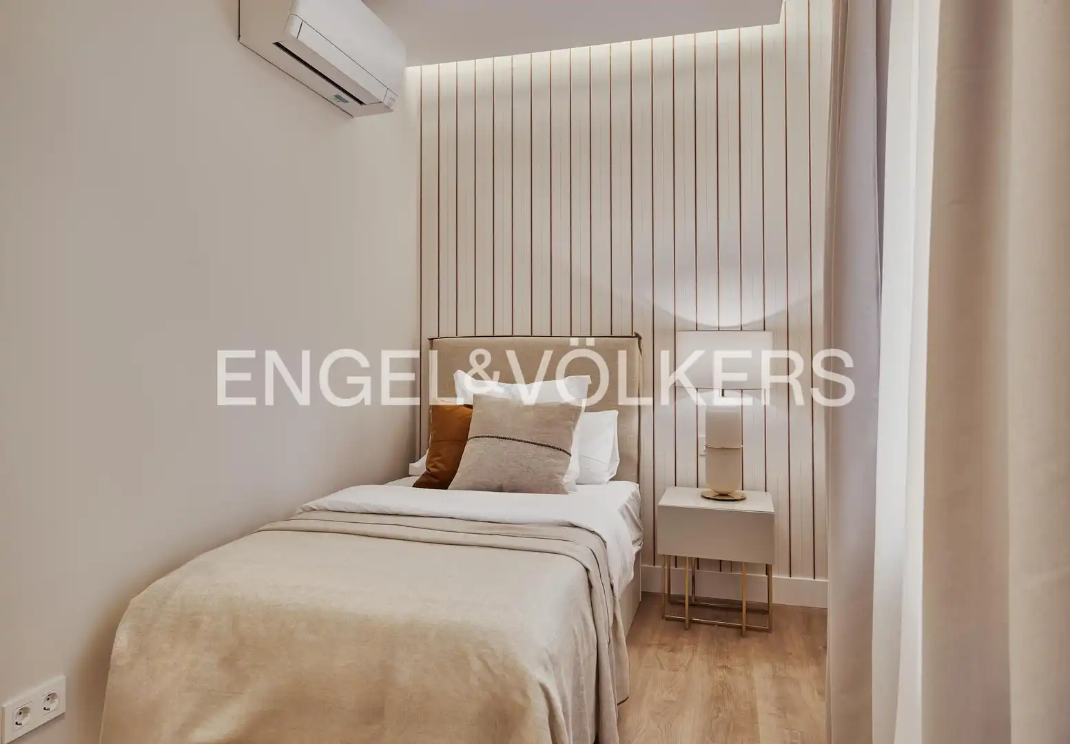 Piso con ascensor en venta en Duque de Sesto, imagen 19